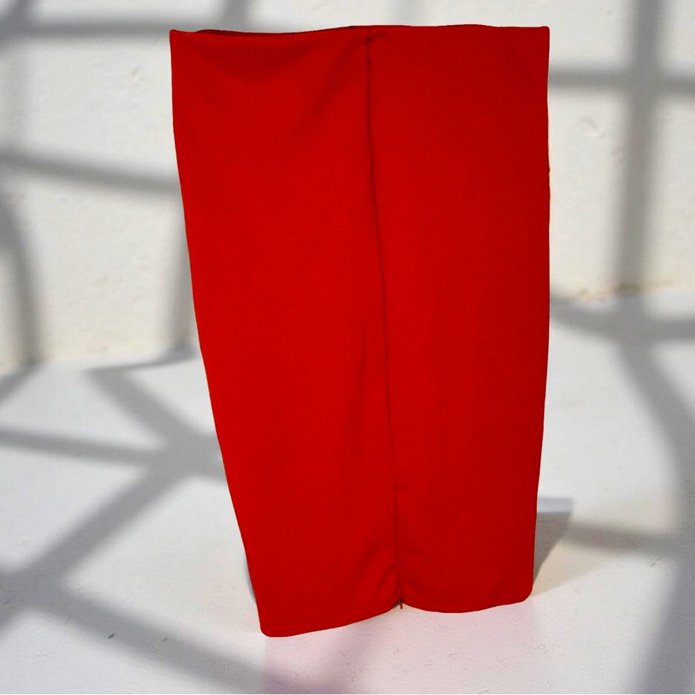 H&M Cherry Red Pencil Skirt L - Picture 2 of 5